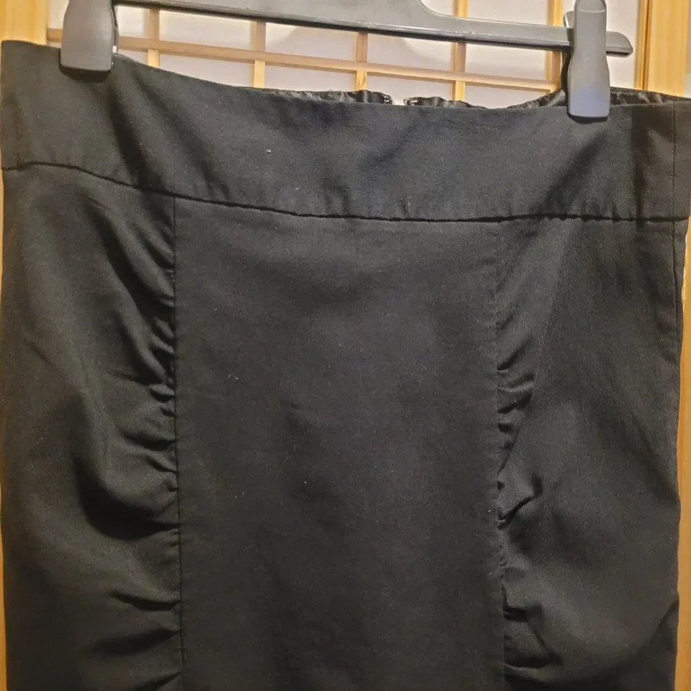 Stoosh Womens/Juniors Black Ruched Seams Stretch Straight Skirt Sz 13